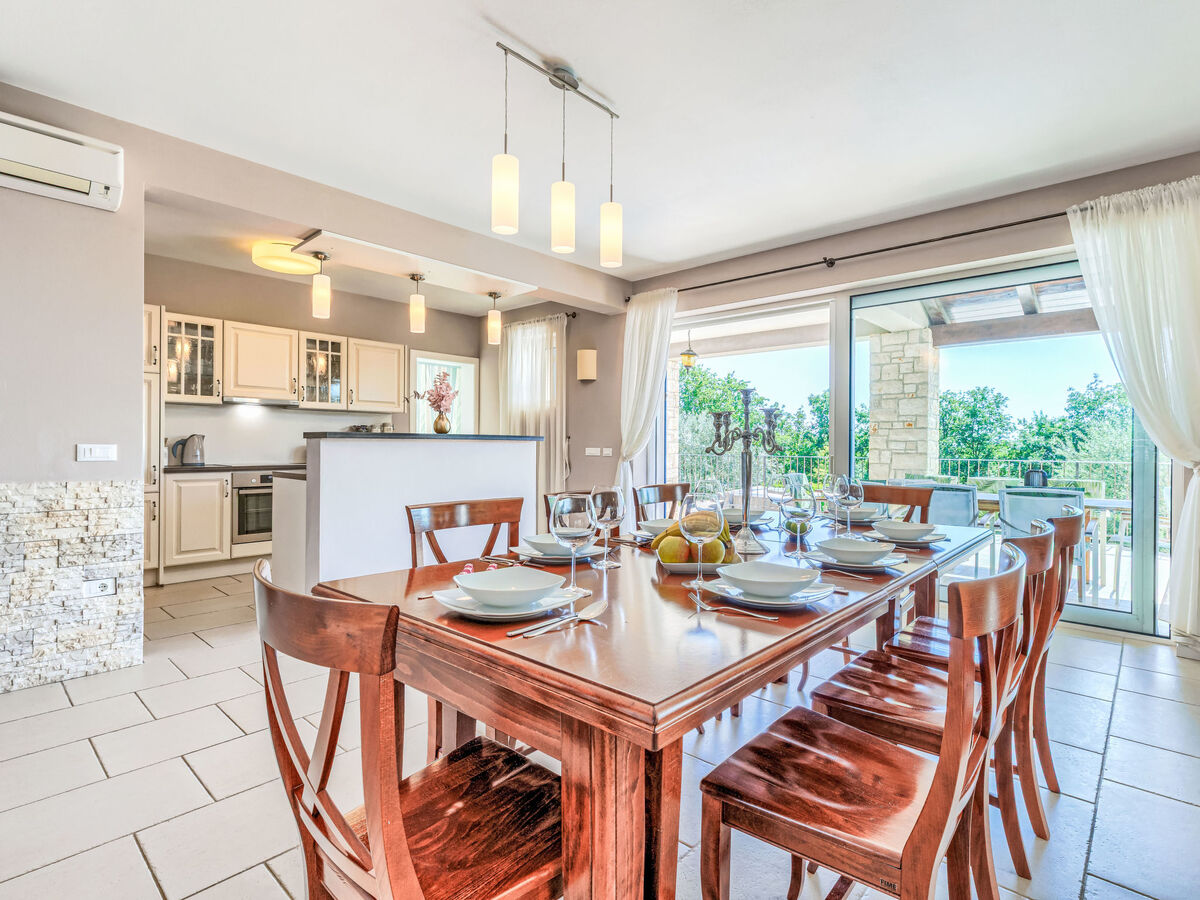 Villa Babudri : 10 pers, piscine chauffée, Višnjan - Photo 4