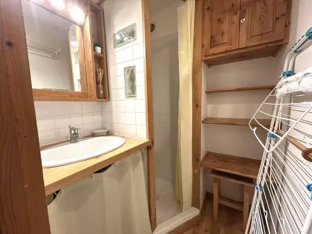 T2 cabine rez-de-jardin avec terrasse à Le Monêtier-les-Bains : photo 8
