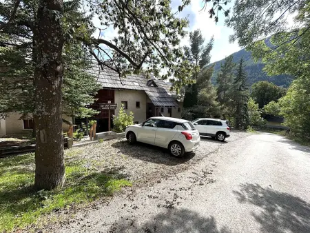 T2 cabine rez-de-jardin avec terrasse à Le Monêtier-les-Bains : photo 14