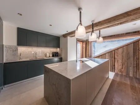 Appartement 4 chambres Les Allues, conciergerie 5* incluse : photo 6