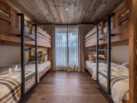 Appartement 4 chambres Les Allues, conciergerie 5* incluse : photo 12