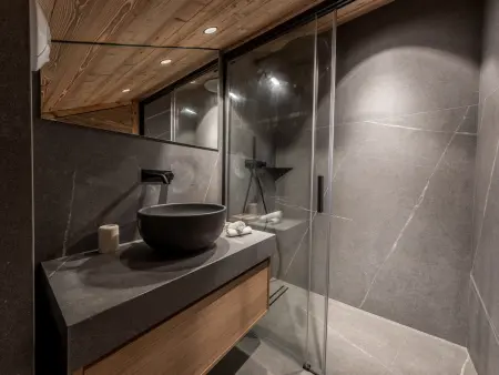 Penthouse 5 chambres aux Allues avec conciergerie 5* : photo 11