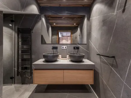 Penthouse 5 chambres aux Allues avec conciergerie 5* : photo 18