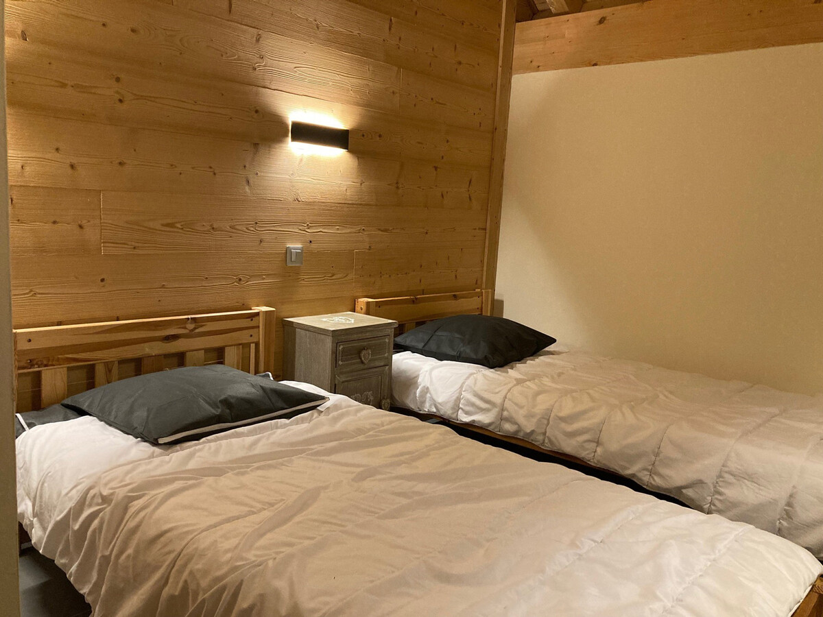 Apt 10 pers, 5 chambres, balcon SE aux Deux Alpes - Photo 7