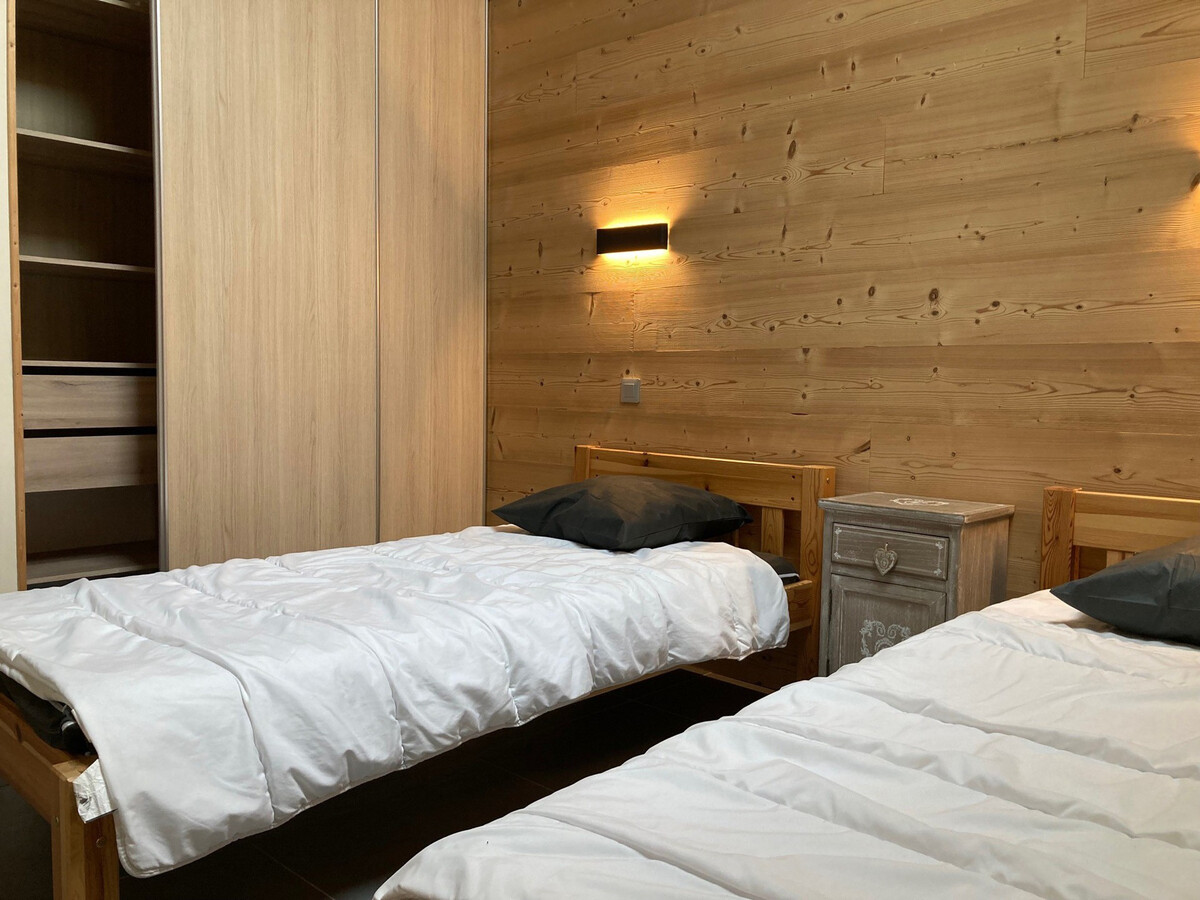 Apt 10 pers, 5 chambres, balcon SE aux Deux Alpes - Photo 8