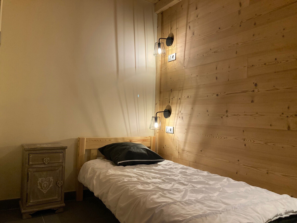 Apt 10 pers, 5 chambres, balcon SE aux Deux Alpes - Photo 9