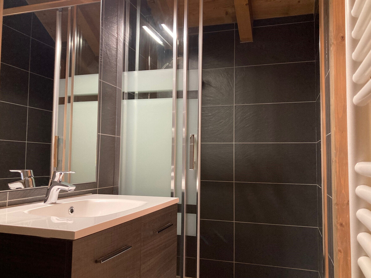 Apt 10 pers, 5 chambres, balcon SE aux Deux Alpes - Photo 14