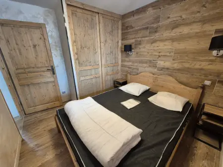 Appart 81m² 8 pers, balcon sud, 5e étage ascenseur : photo 8