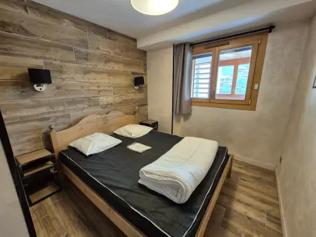 Appart 81m² 8 pers, balcon sud, 5e étage ascenseur : photo 9