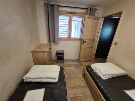 Appart 81m² 8 pers, balcon sud, 5e étage ascenseur : photo 11