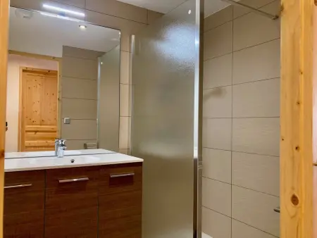 Appartement 3 pièces lumineux, balcon Ouest, 6 personnes : photo 8