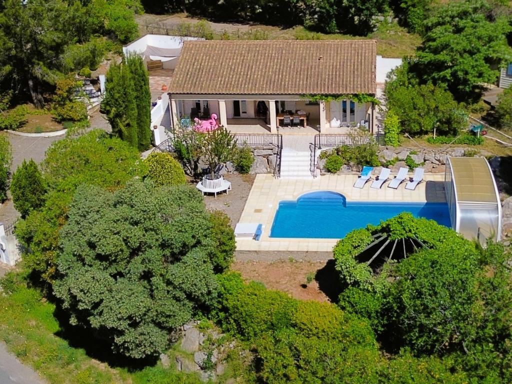 Villa Les Hirondelles avec piscine privée à Beaufort - Photo 5