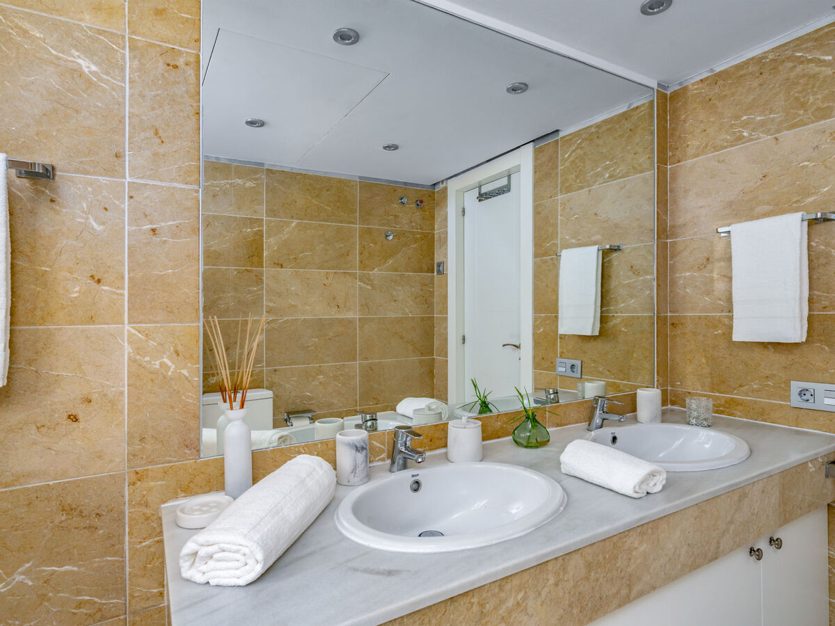 Appartement 4 chambres vue mer à Estepona - Photo 14