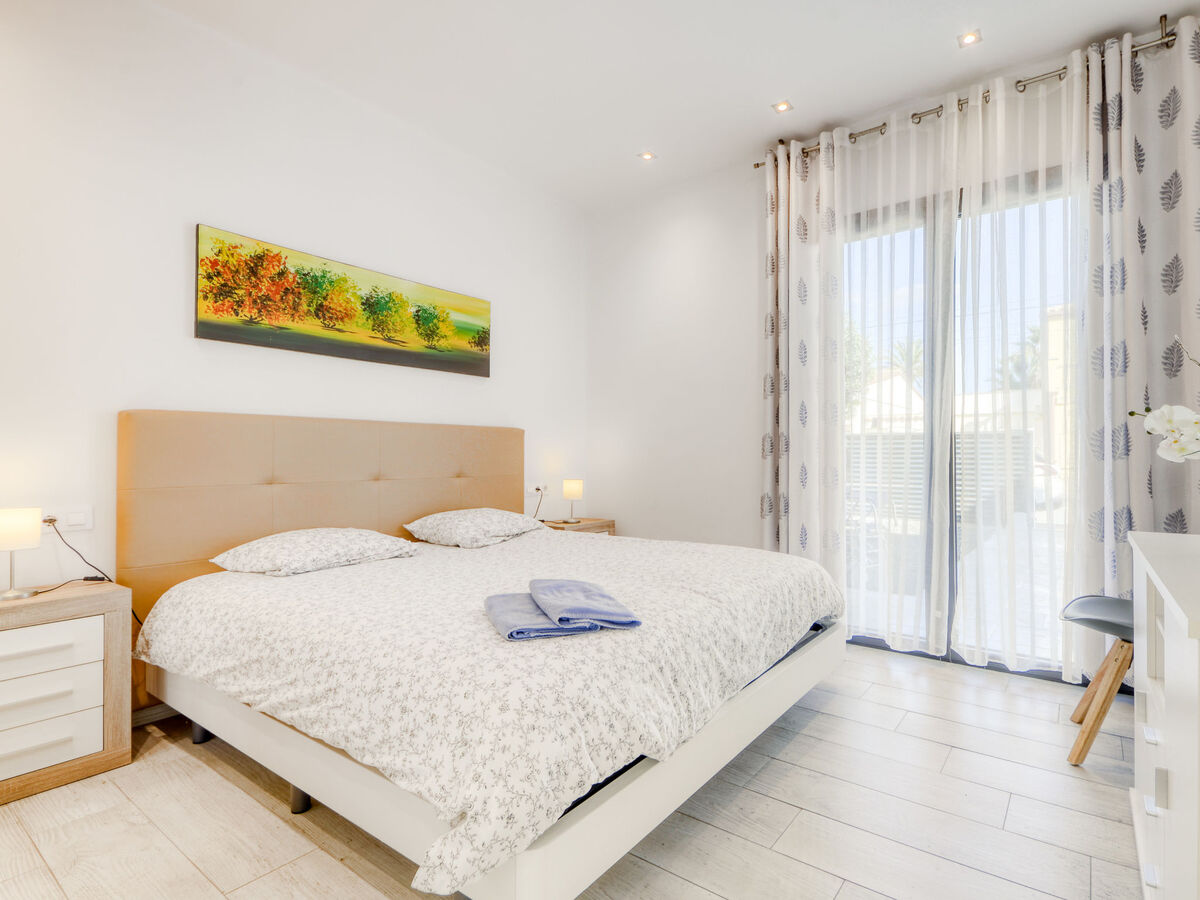 Mon Petit Paradis – Maison 4 chambres avec piscine - Photo 4
