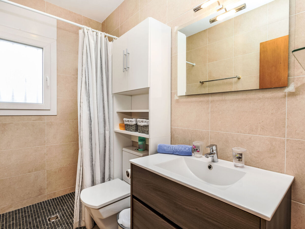 Mercedes – Maison 5 chambres avec piscine à Sant Jaume - Photo 10