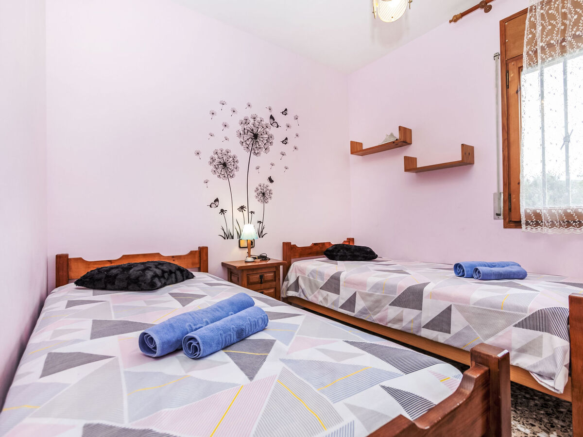 Mercedes – Maison 5 chambres avec piscine à Sant Jaume - Photo 14