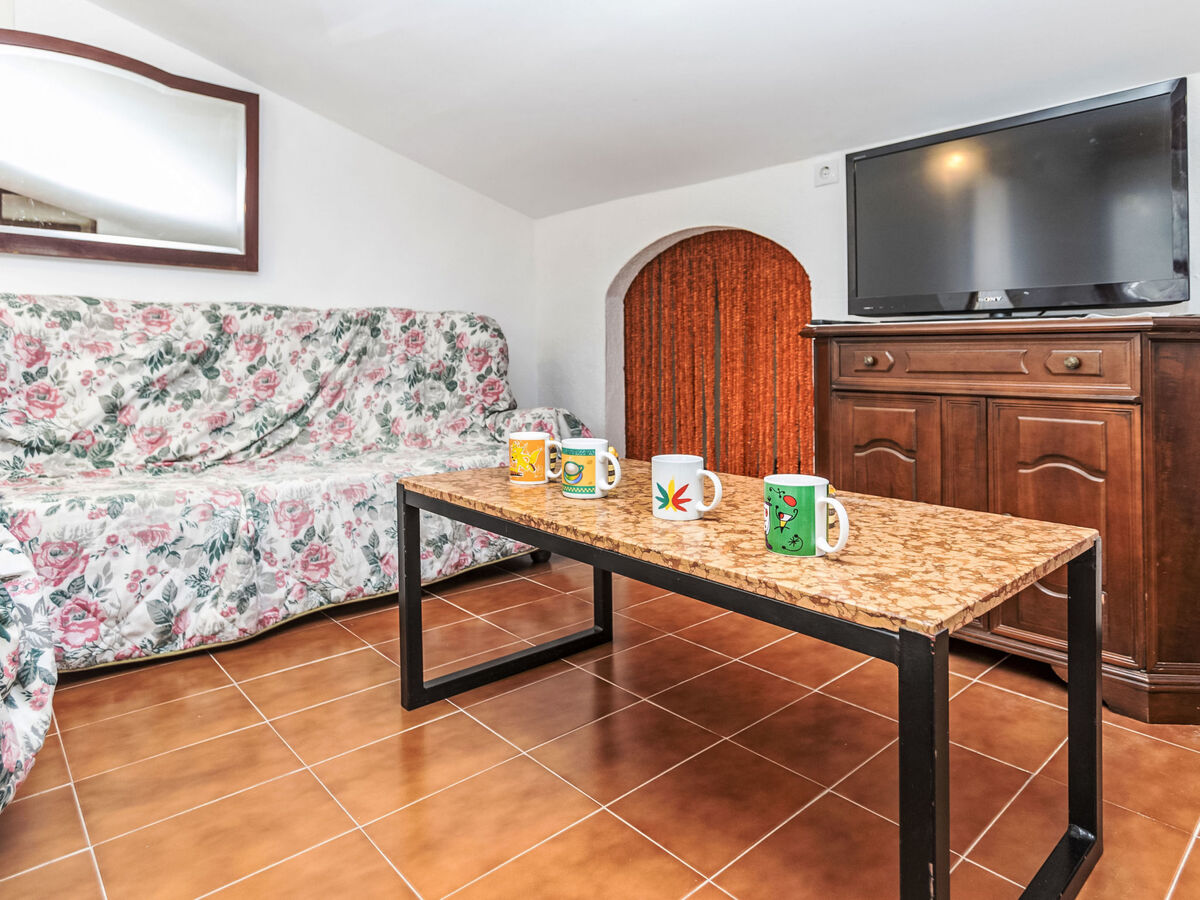 Mercedes – Maison 5 chambres avec piscine à Sant Jaume - Photo 17