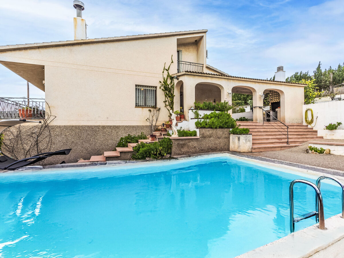 Mercedes – Maison 5 chambres avec piscine à Sant Jaume - Photo 20