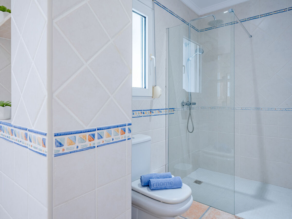 Villa Romer, 350 m² rénovée 2024 avec piscine à Dénia - Photo 27