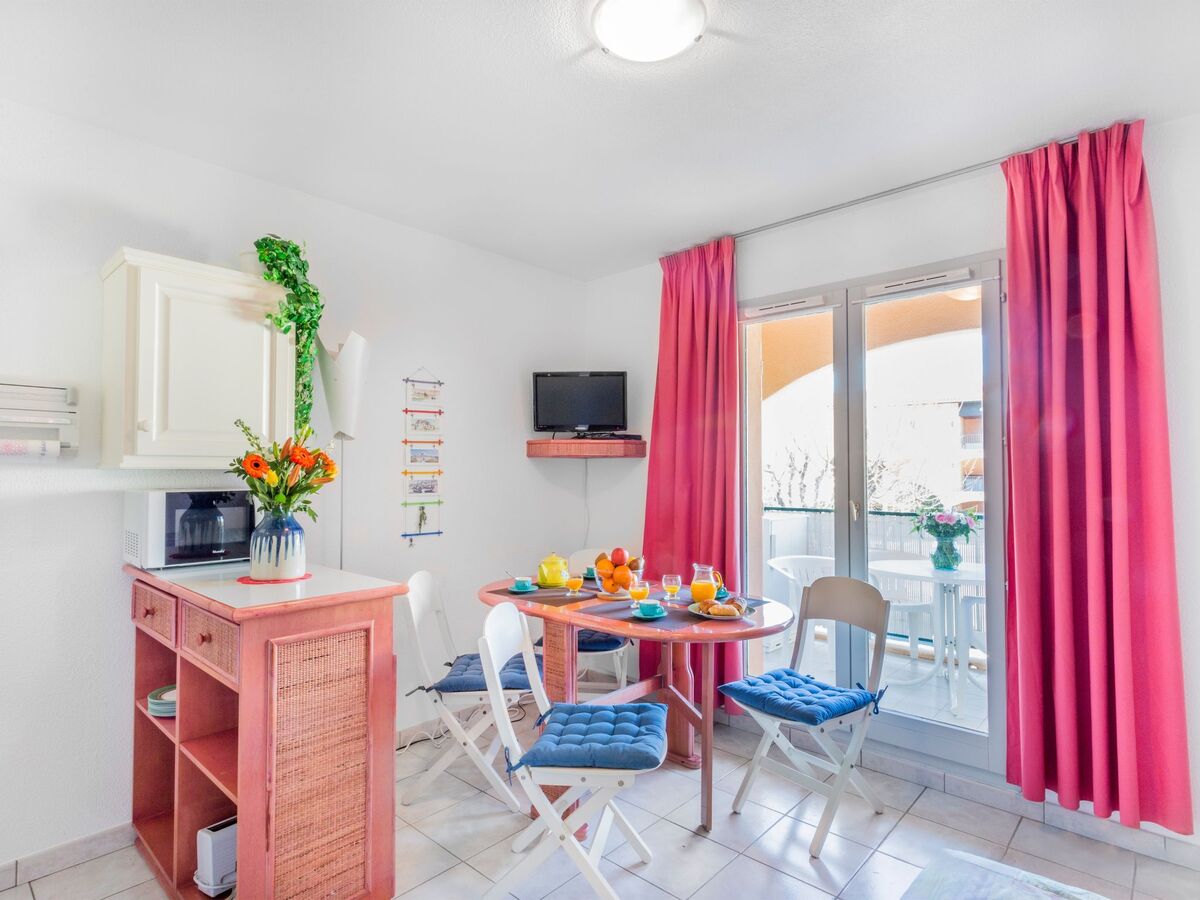 Les Canoubiers III – Apt 2 pièces 500 m de la mer - Photo 3