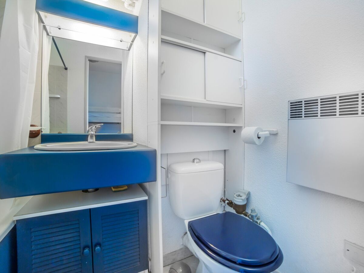Les Canoubiers III – Apt 2 pièces 500 m de la mer - Photo 13