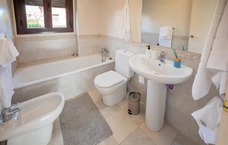 Maison 260 m² piscine privée près du golf à Guillena : photo 28