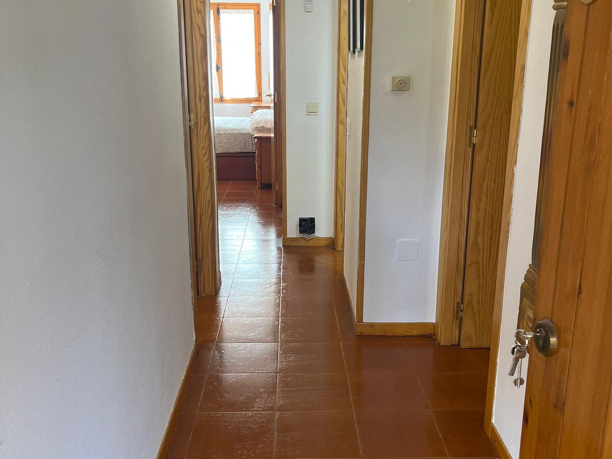 Appartement montagne à Jaca, terrasse privée et piscine - Photo 9