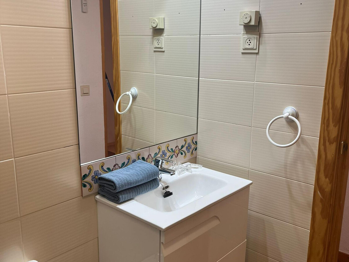 Appartement montagne à Jaca, terrasse privée et piscine - Photo 15