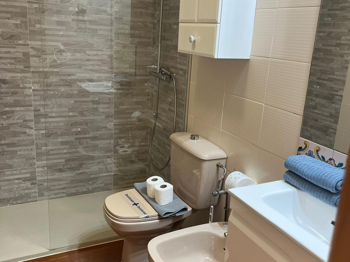 Appartement montagne à Jaca, terrasse privée et piscine - Photo 16