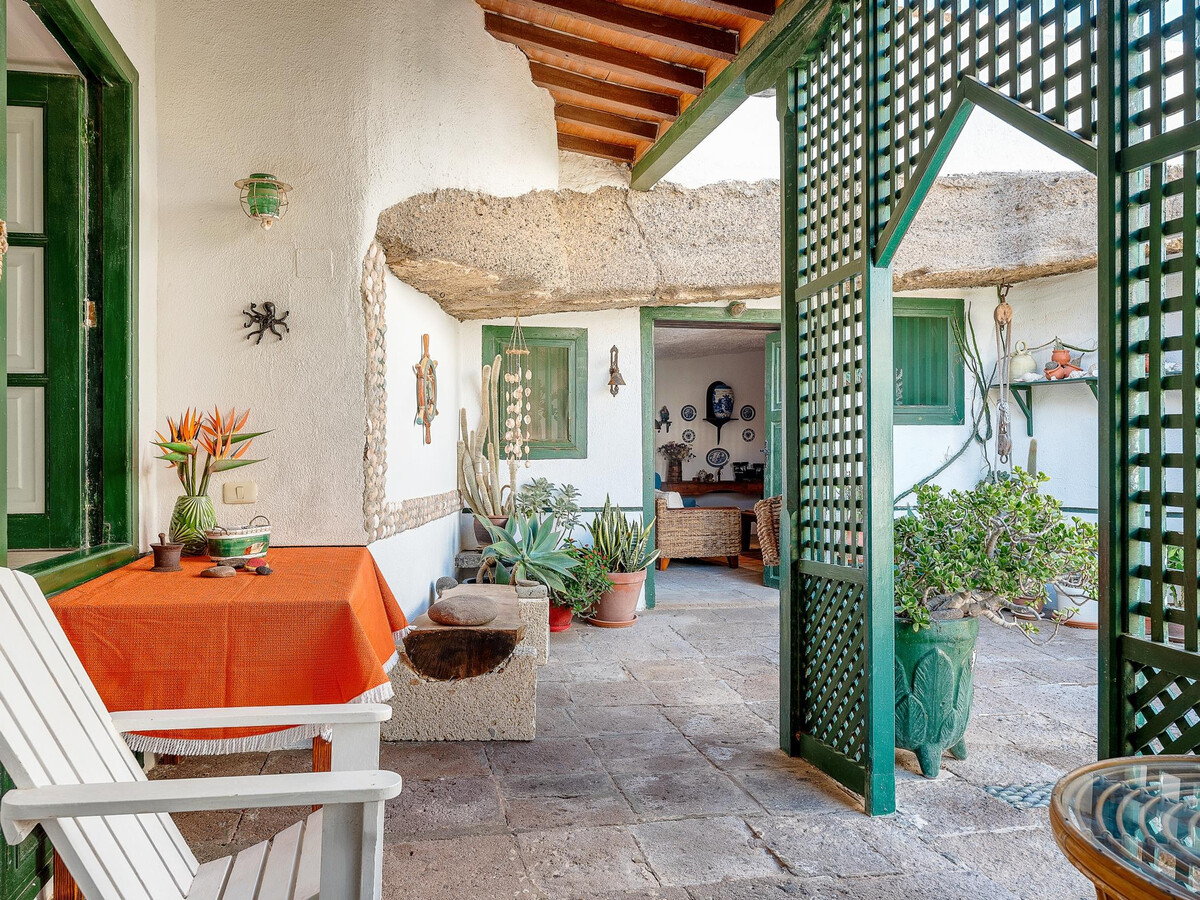 Maison de 1912 aux Canaries, patio ensoleillé près plage - Photo 13