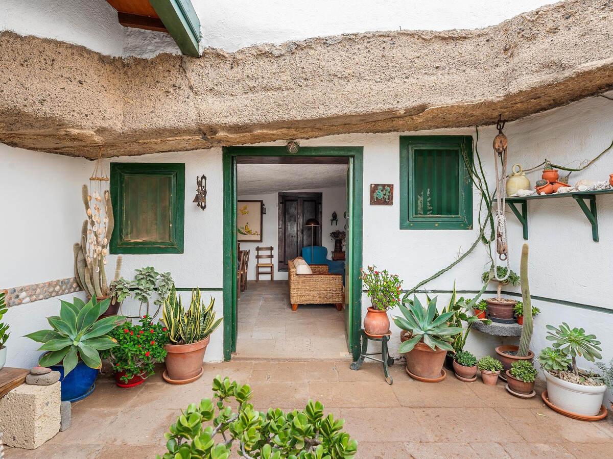 Maison de 1912 aux Canaries, patio ensoleillé près plage - Photo 24