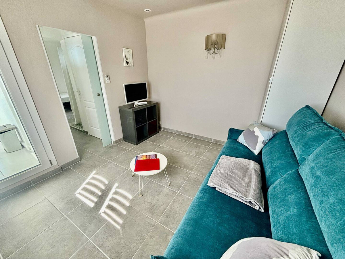 Appartement climatisé vue mer et plage privée au Lavandou - Photo 8