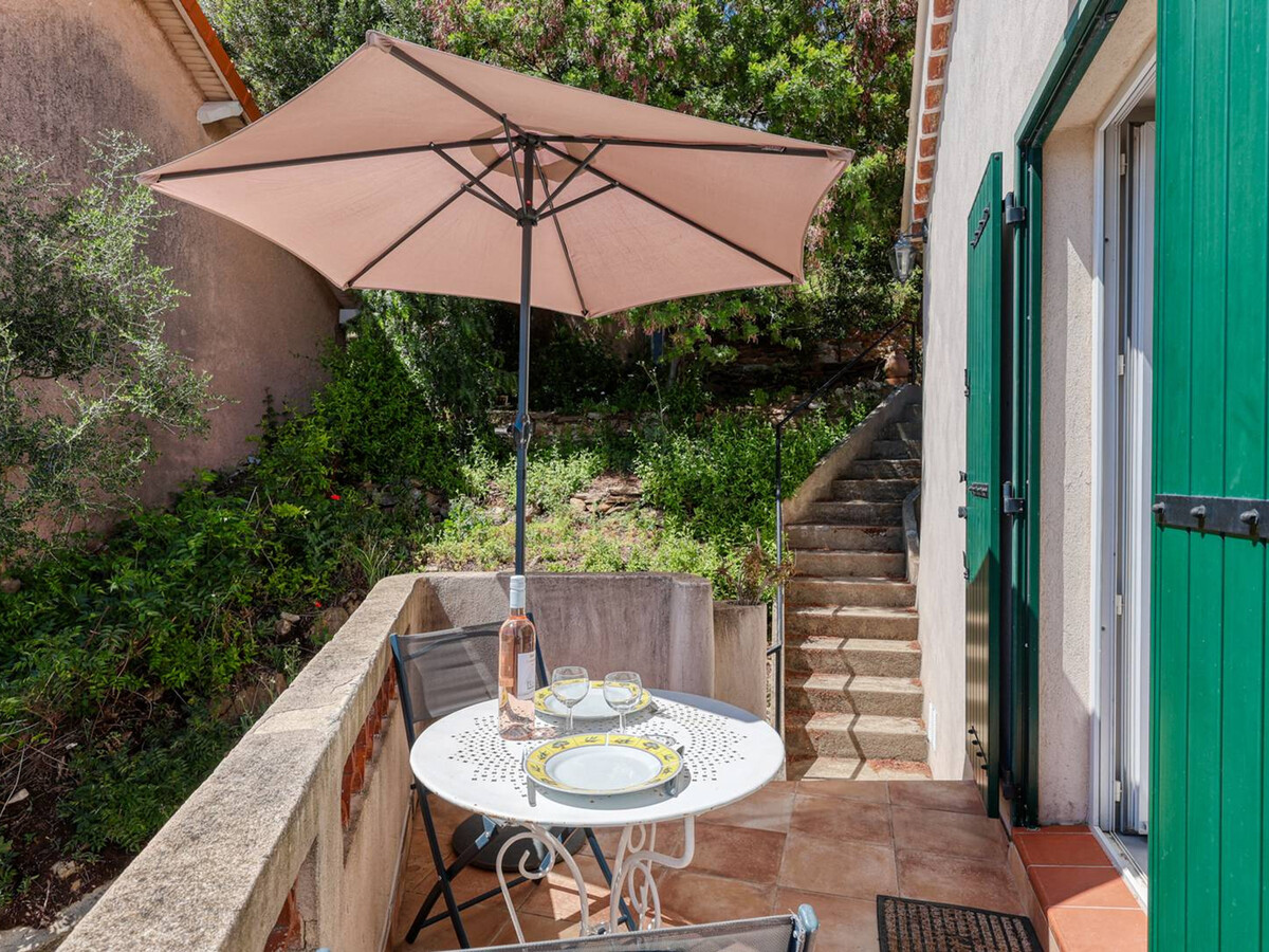 Appartement climatisé centre Le Lavandou, vue mer - Photo 13