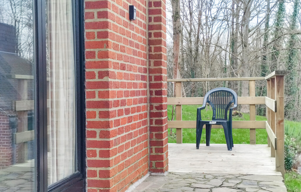 Maison rustique Hastière avec terrasse bois et poêle - Photo 12