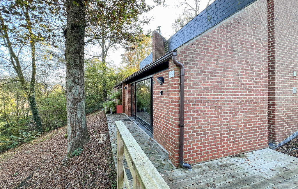 Maison rustique Hastière avec terrasse bois et poêle - Photo 13