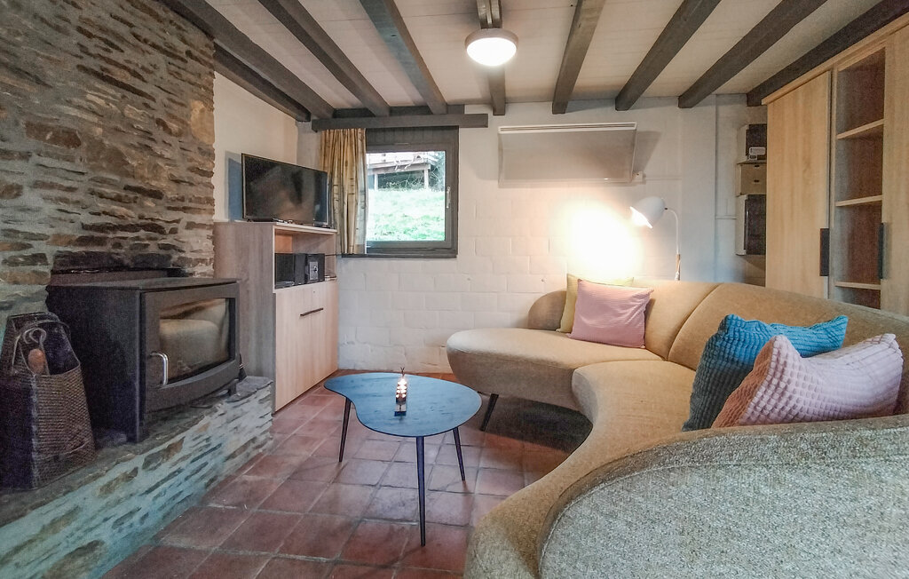 Maison rustique Hastière avec terrasse bois et poêle - Photo 15