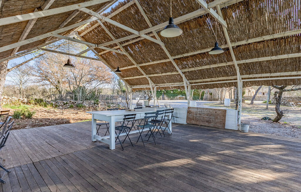 Maison en pierre avec piscine partagée au Rouet - Photo 6