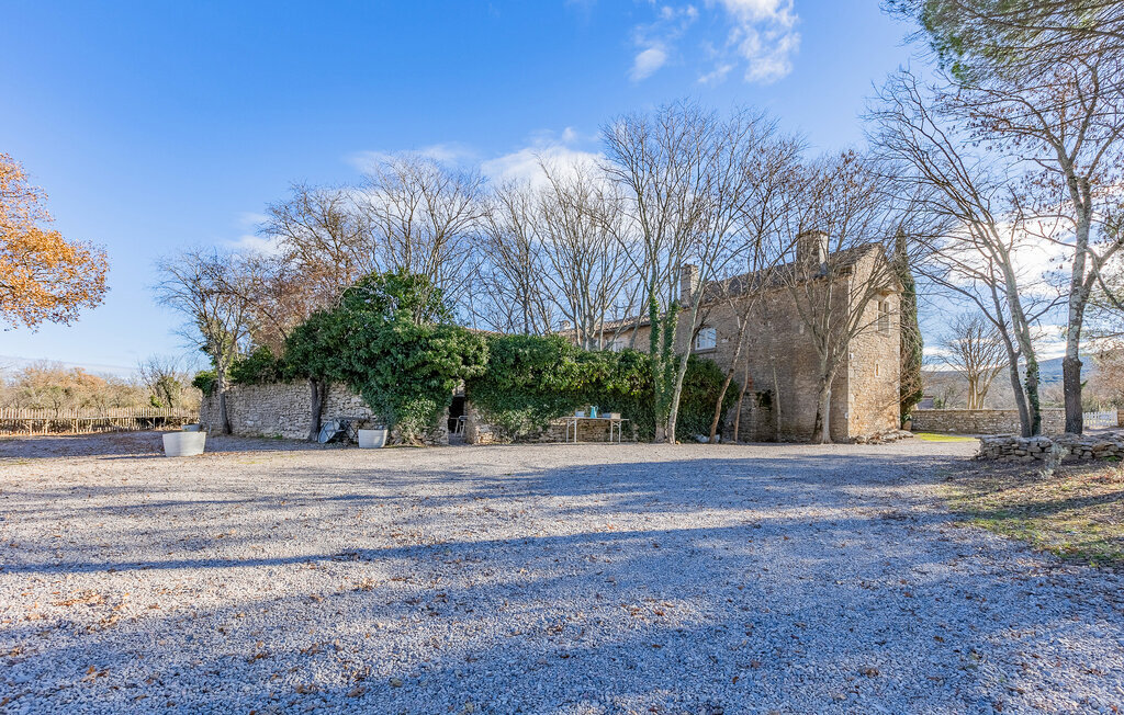 Maison en pierre avec piscine partagée au Rouet - Photo 11