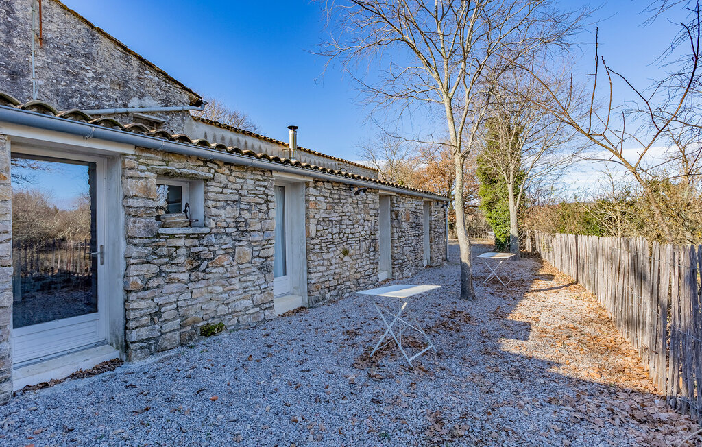 Maison en pierre avec piscine partagée au Rouet - Photo 13