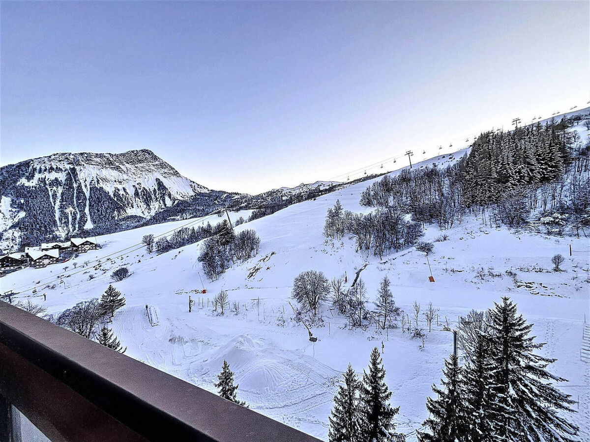 Studio 22m² skis aux pieds, balcon sud, Le Corbier - Photo 9