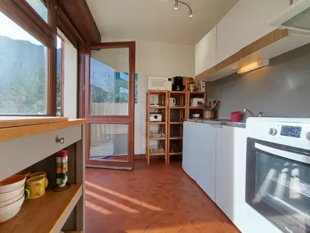 T2 avec balcon ouest à Saint-Lary-Soulan, 4 personnes : photo 7