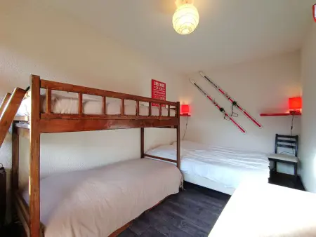 T2 avec balcon ouest à Saint-Lary-Soulan, 4 personnes : photo 9