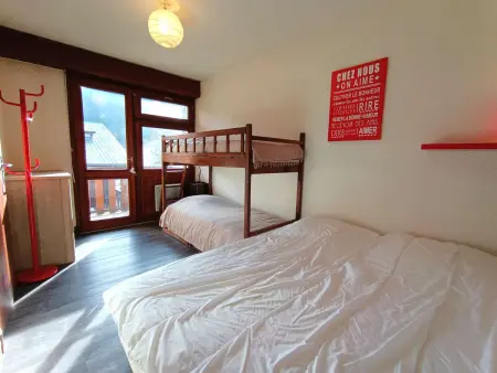 T2 avec balcon ouest à Saint-Lary-Soulan, 4 personnes : photo 10