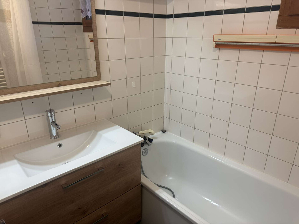 Studio ski aux pieds, 4 personnes, animaux acceptés - Photo 4
