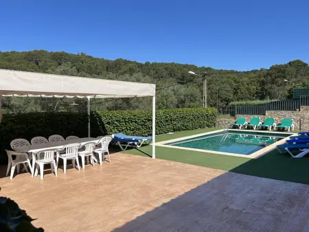 Location maison à Tamariu, Villa à Tamariu avec Piscine et Solarium, Proche de la Plage