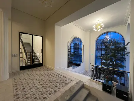 T2 bis Art Déco avec balcon à 50m² près des Thermes : photo 16