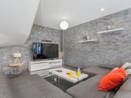 Villa 250 m² avec piscine privée à 400 m de la plage des Lecques : photo 9
