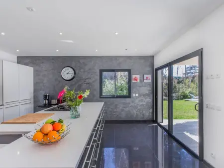 Villa 250 m² avec piscine privée à 400 m de la plage des Lecques : photo 14