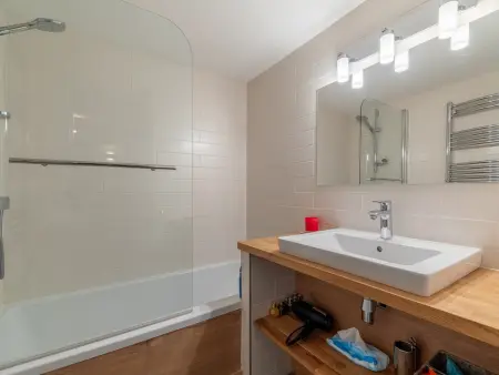 Appartement calme 3 pièces aux Allues avec WIFI et parking - Photo 5