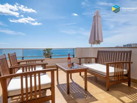 Location appartement à S'illot, Appartement en bord de mer à SIllot avec climatisation